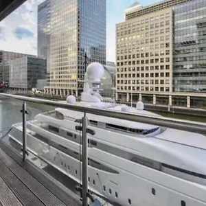 Waterfront , Londen Verenigd Koninkrijk