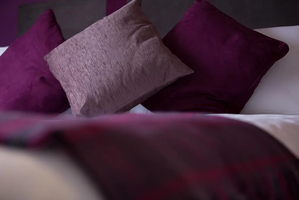 The Spires Serviced Apartments Edinburgh 0*,